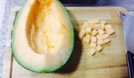 哈密瓜咋熬粥吃的视频,夏日清凉养生新食法