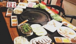 抖音吃瓜八大碗视频是真的吗,抖音“吃瓜八大碗”视频真实性揭秘